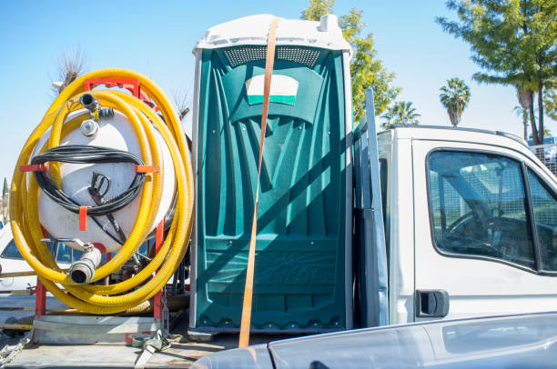 Best Portable bathroom rental  in Junction City, OR